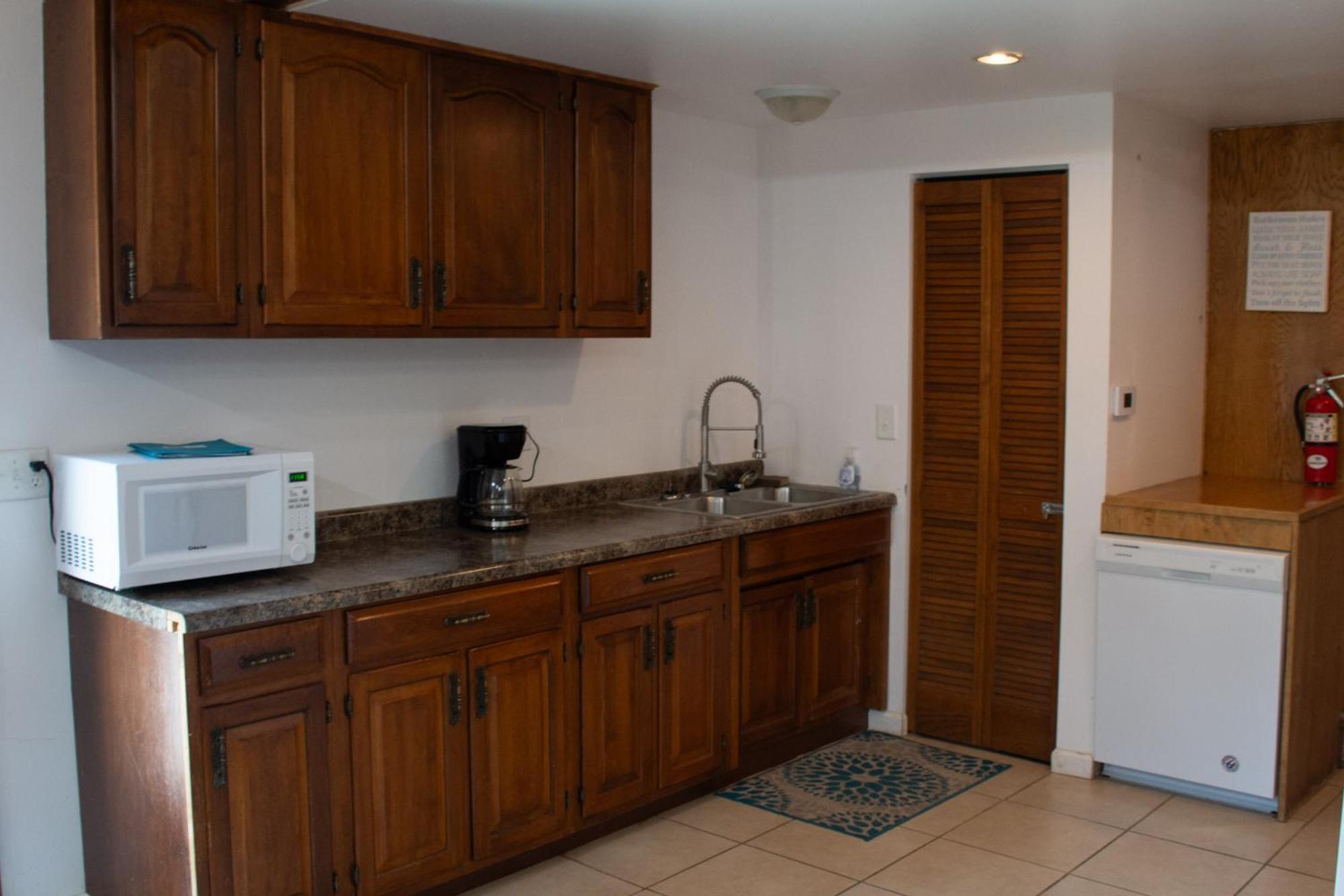 Cozy Home Lake Huron With Loft 2 Bedroom 1 Bathroom Au Gres Pokoj fotografie